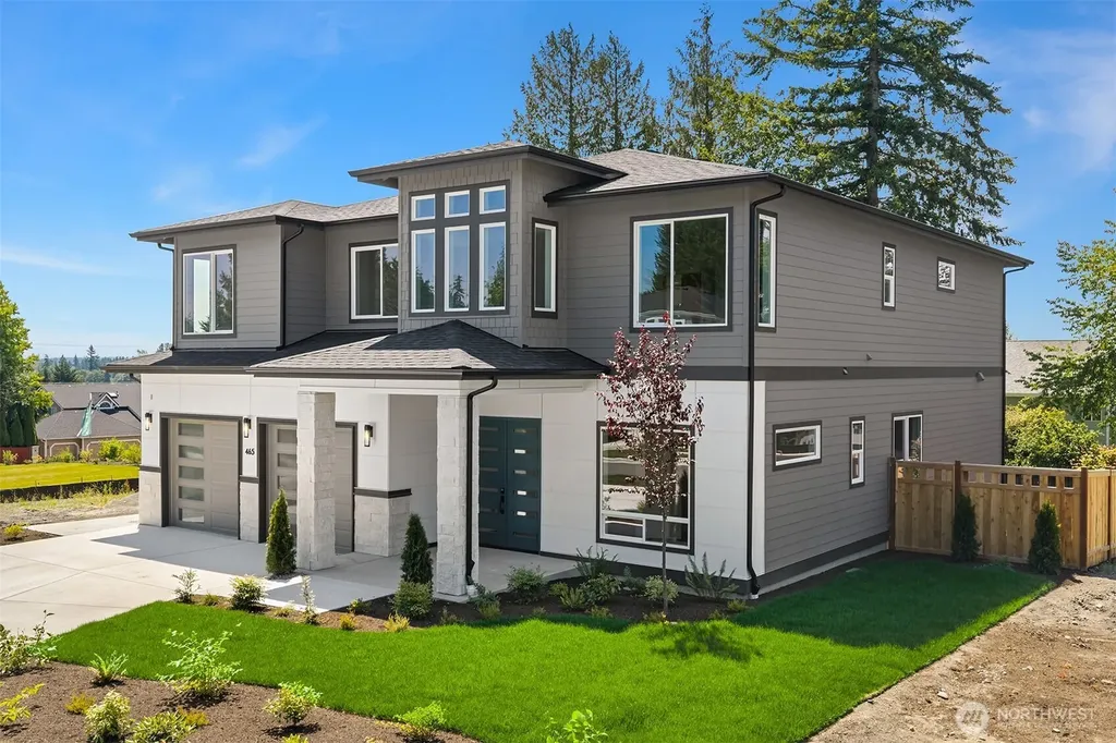 465 Orcas Ave NE Renton WA 98059
