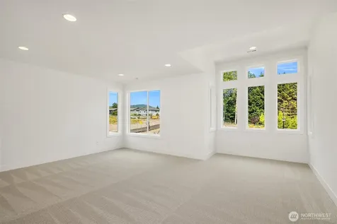 465 Orcas Ave NE Renton WA 98059