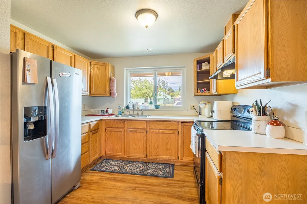 1517 W 7th Street Port Angeles WA 98363