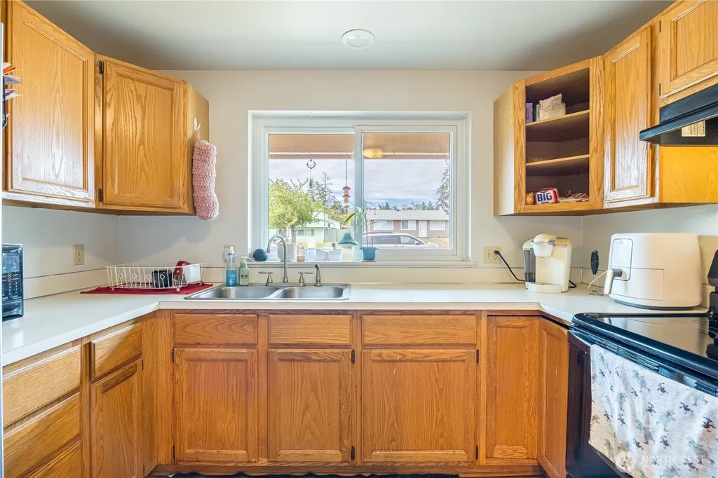 1517 W 7th Street Port Angeles WA 98363