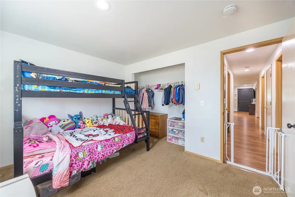 1517 W 7th Street Port Angeles WA 98363