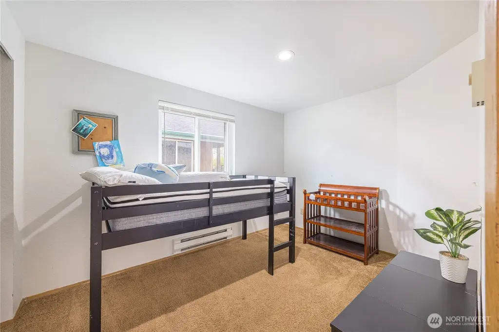 1517 W 7th Street Port Angeles WA 98363