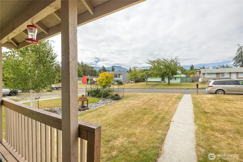 1517 W 7th Street Port Angeles WA 98363
