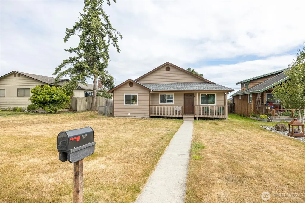 1517 W 7th Street Port Angeles WA 98363