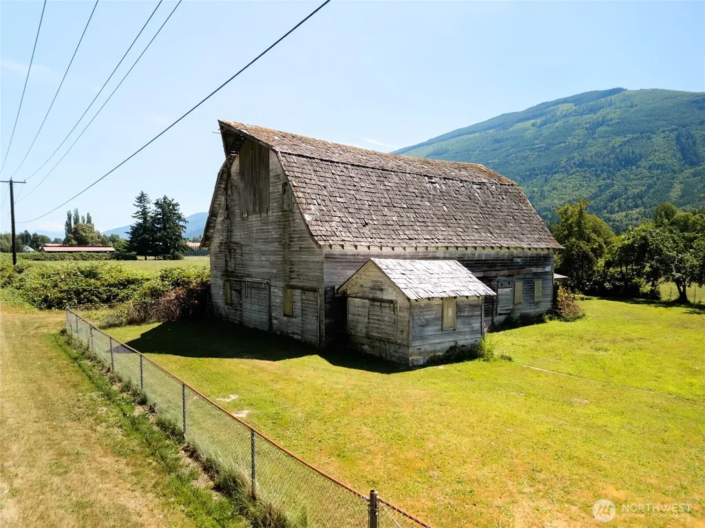 35240 Lyman Hamilton Highway Sedro Woolley WA 98284