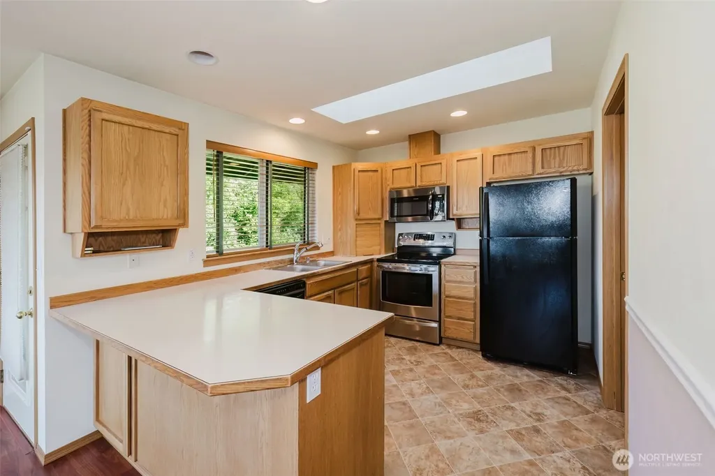 5305 Harbor Ridge Drive Bremerton WA 98312