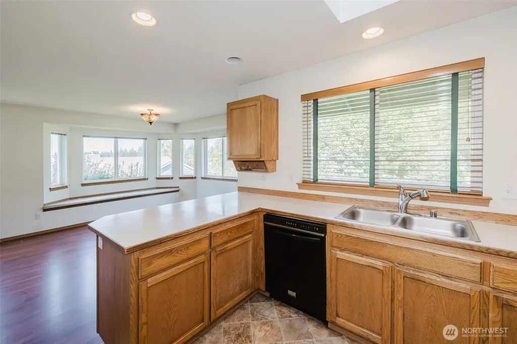 5305 Harbor Ridge Drive Bremerton WA 98312