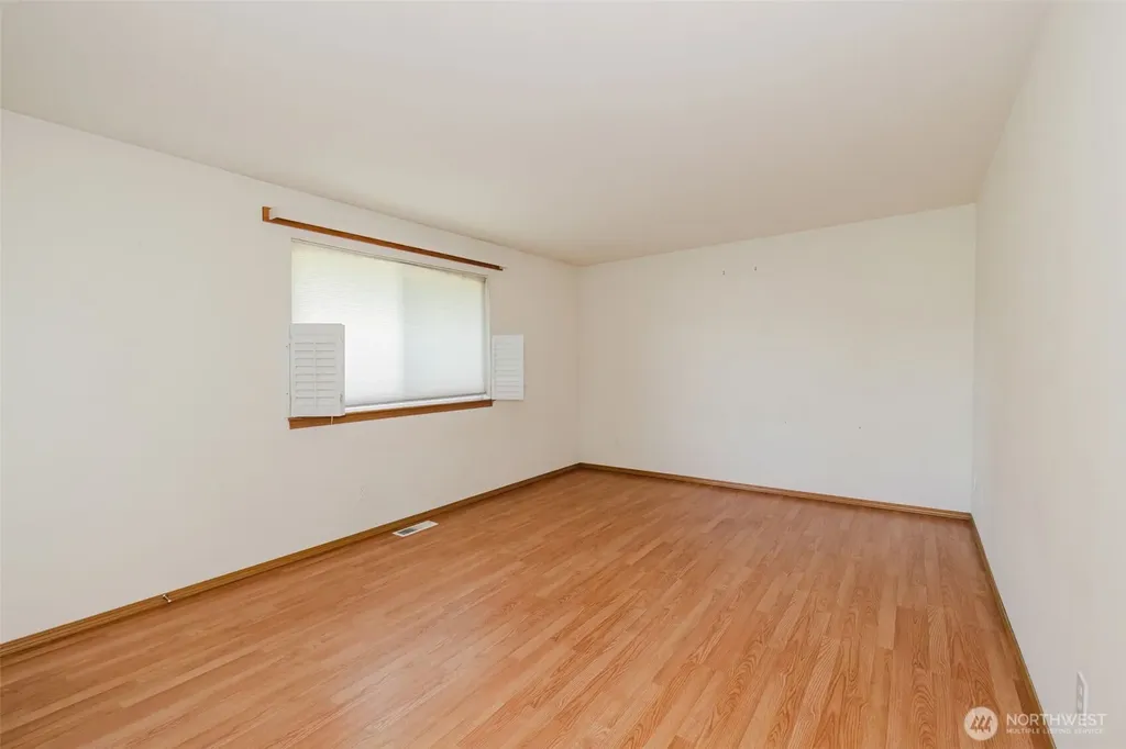 5305 Harbor Ridge Drive Bremerton WA 98312