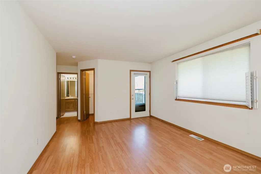 5305 Harbor Ridge Drive Bremerton WA 98312