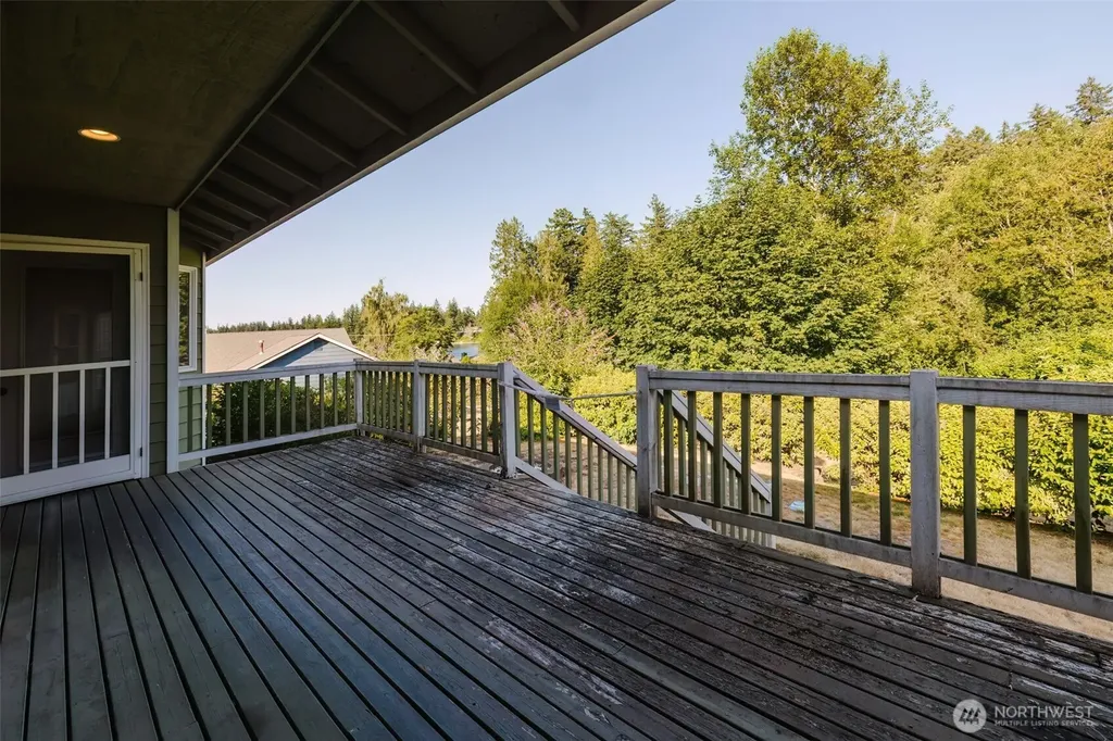 5305 Harbor Ridge Drive Bremerton WA 98312
