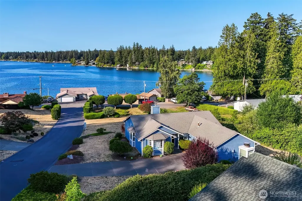 5305 Harbor Ridge Drive Bremerton WA 98312