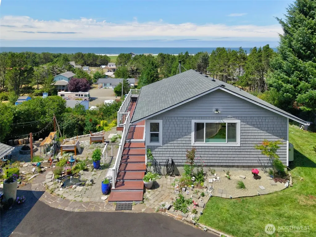28017 L Place Ocean Park WA 98640