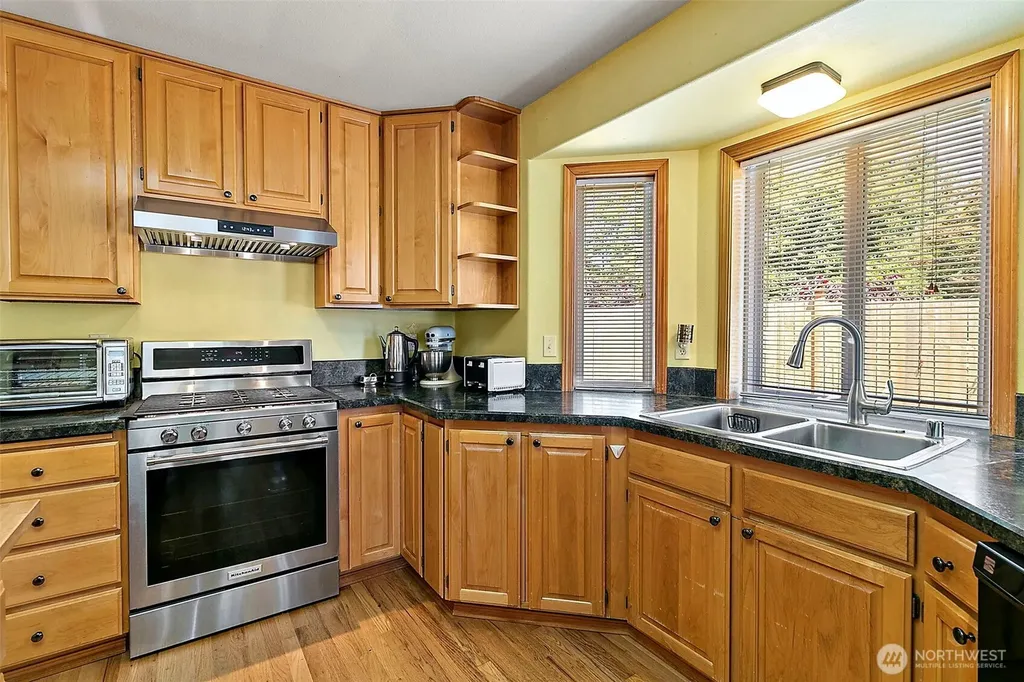 21503 21st Street E Lake Tapps WA 98391