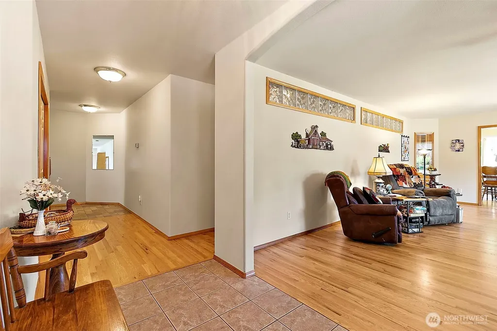 21503 21st Street E Lake Tapps WA 98391
