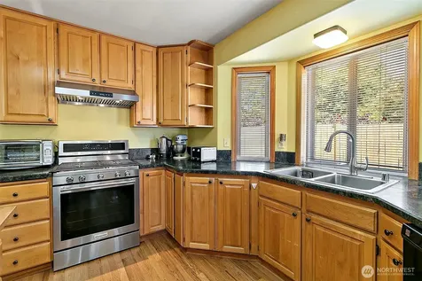 21503 21st Street E Lake Tapps WA 98391
