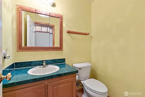 21503 21st Street E Lake Tapps WA 98391