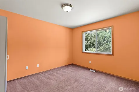 21503 21st Street E Lake Tapps WA 98391