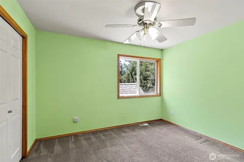 21503 21st Street E Lake Tapps WA 98391