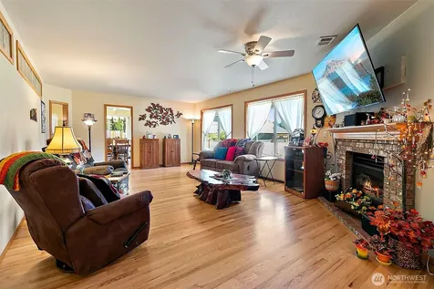 21503 21st Street E Lake Tapps WA 98391