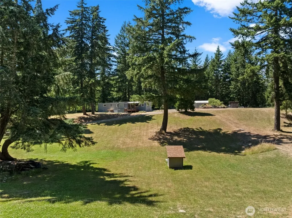 1649 SW Wildwood Road Port Orchard WA 98367