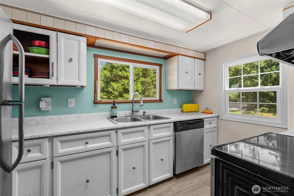 1649 SW Wildwood Road Port Orchard WA 98367