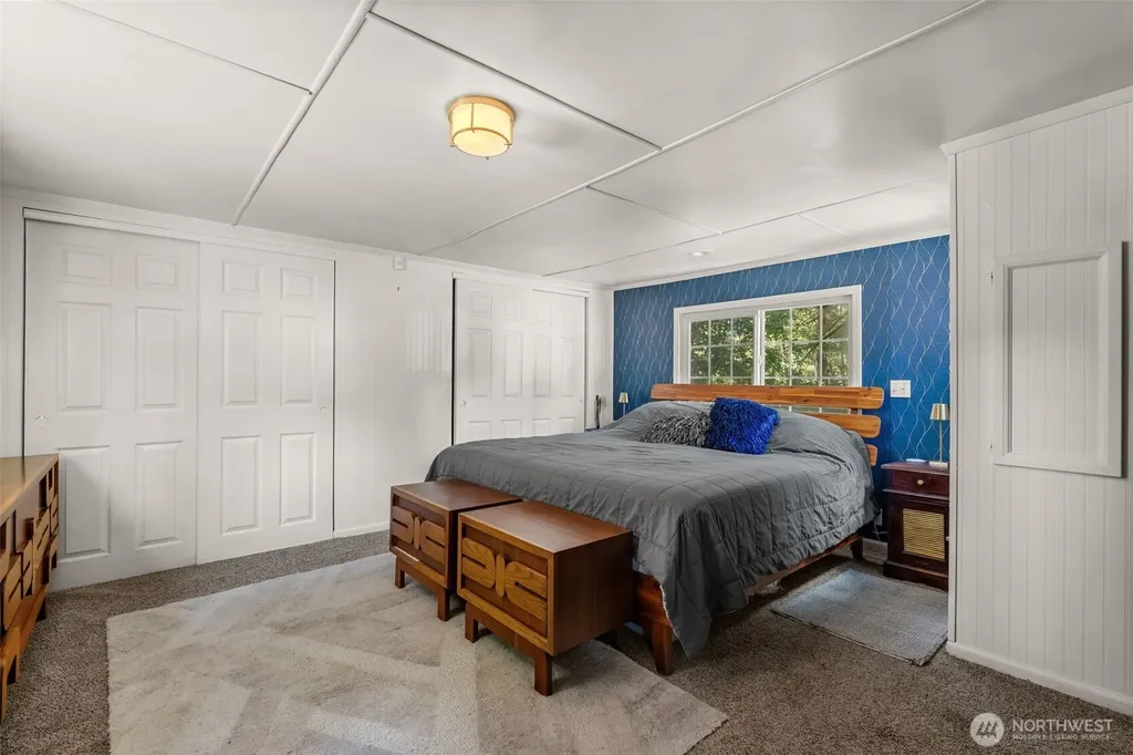 1649 SW Wildwood Road Port Orchard WA 98367