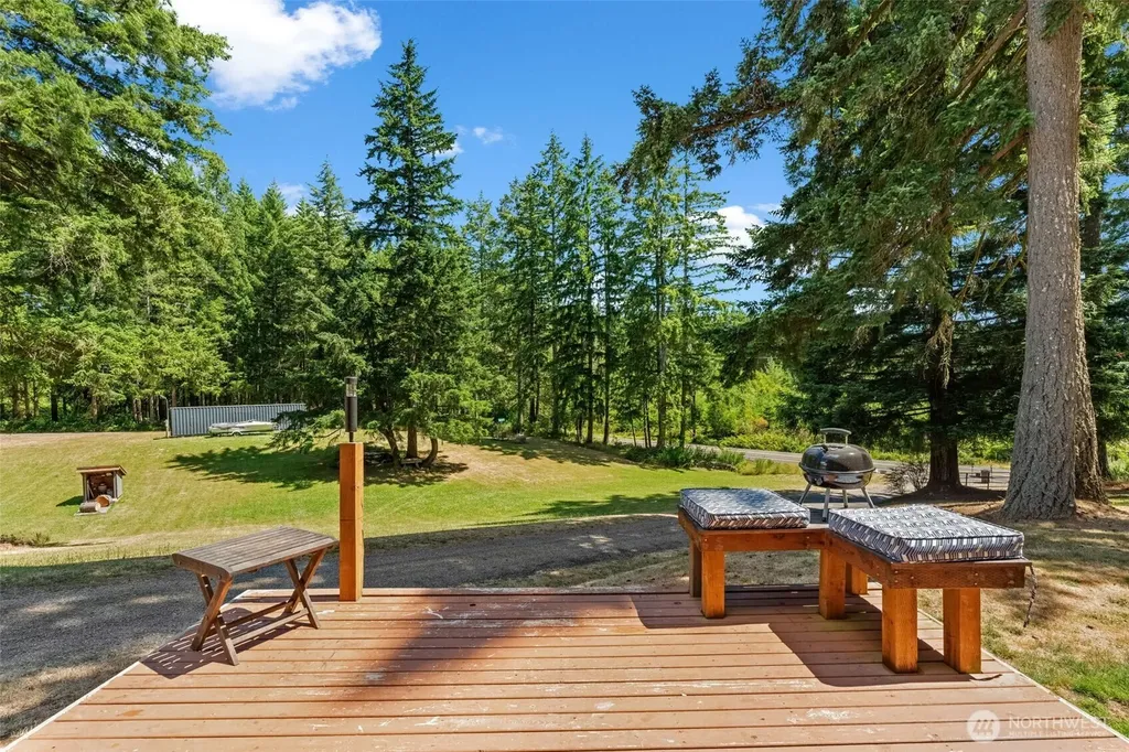 1649 SW Wildwood Road Port Orchard WA 98367