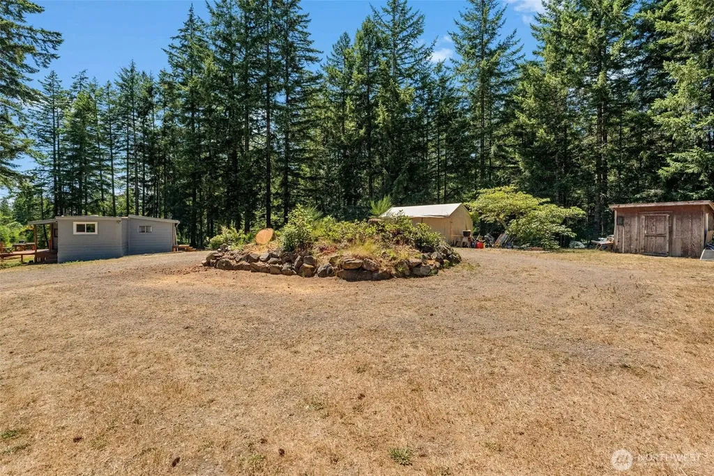 1649 SW Wildwood Road Port Orchard WA 98367