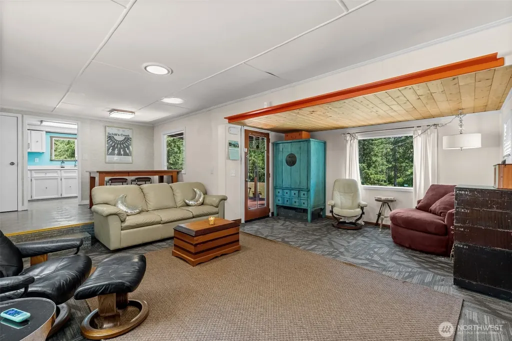 1649 SW Wildwood Road Port Orchard WA 98367