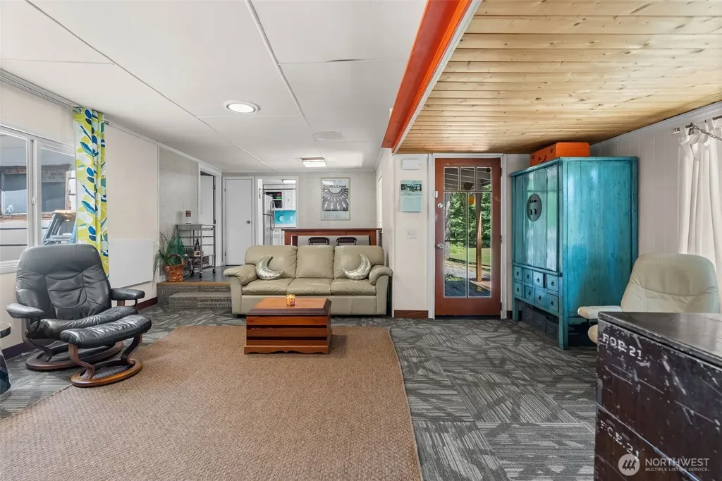 1649 SW Wildwood Road Port Orchard WA 98367