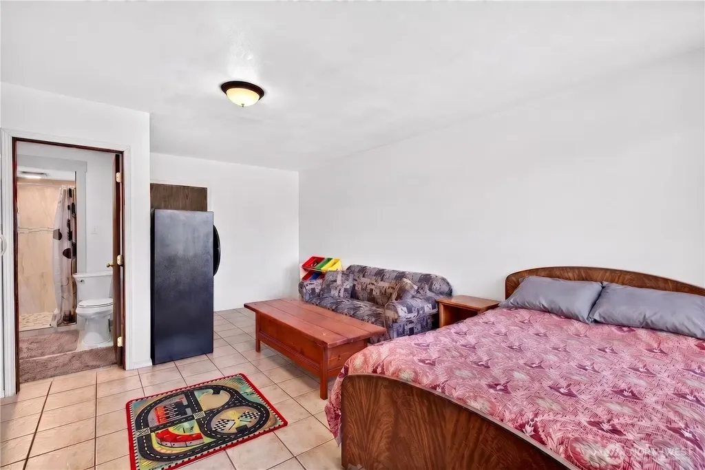 301 Arrowhead Place SW Mattawa WA 99349