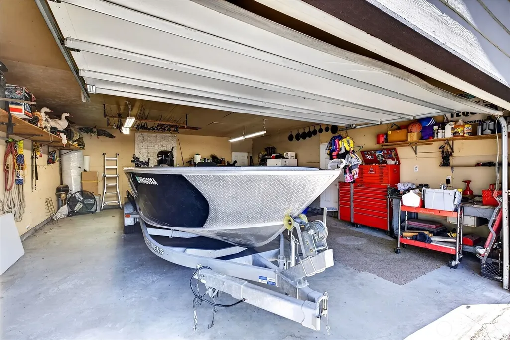 301 Arrowhead Place SW Mattawa WA 99349