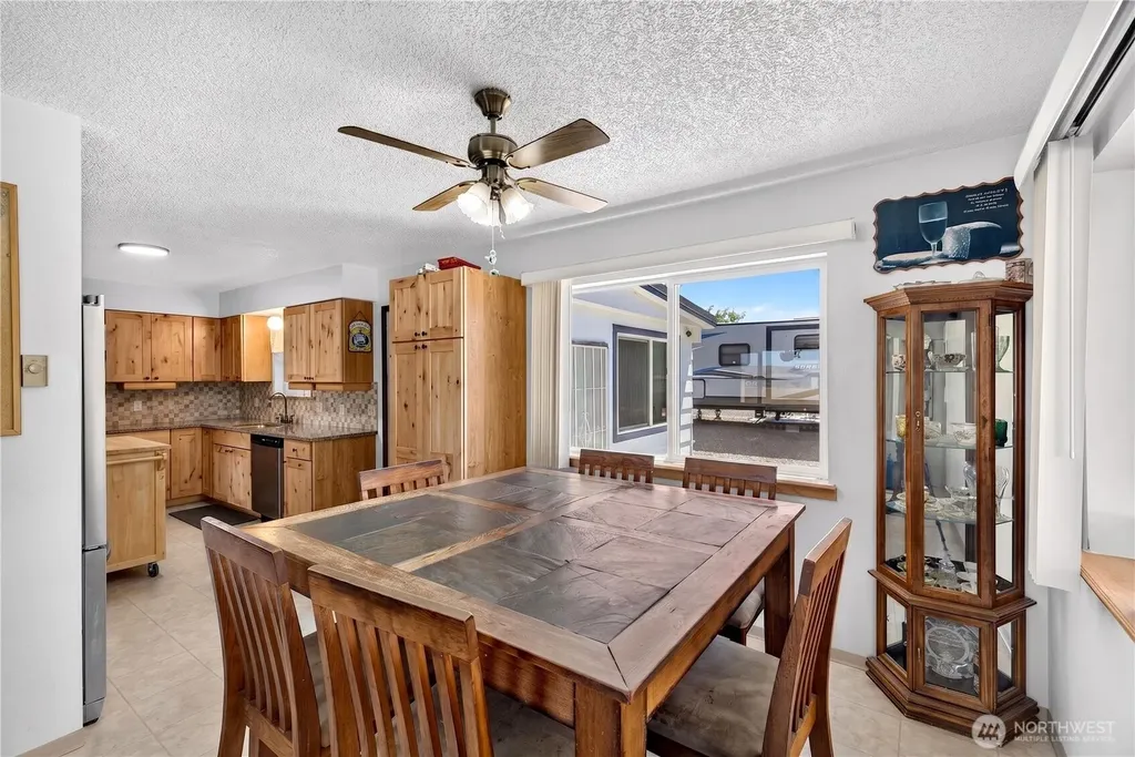 301 Arrowhead Place SW Mattawa WA 99349