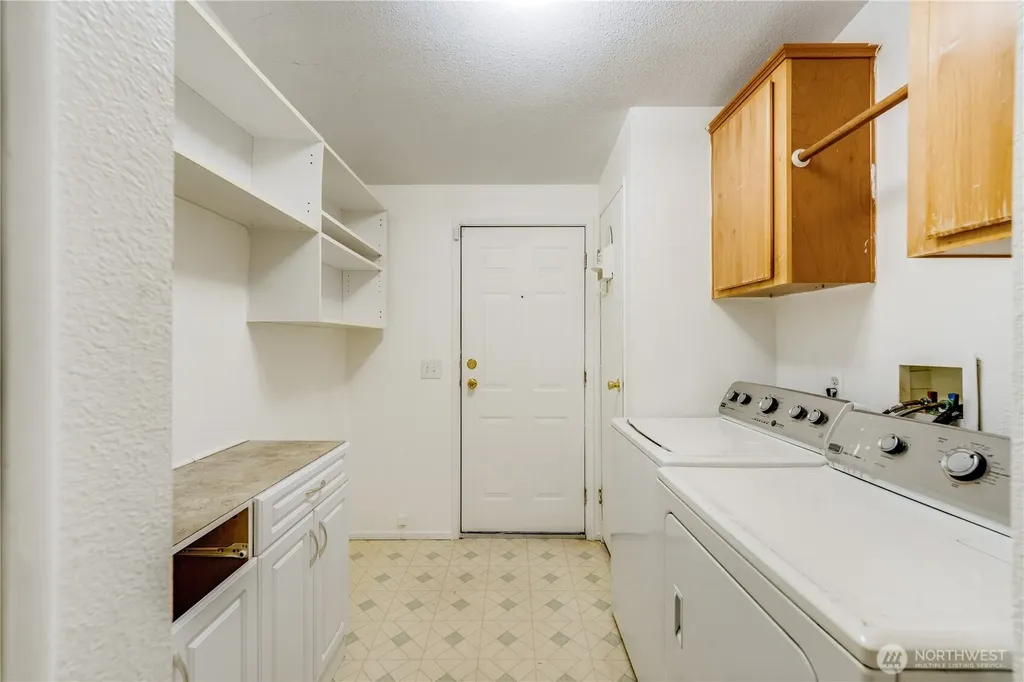 704 87th Avenue NE Lake Stevens WA 98258