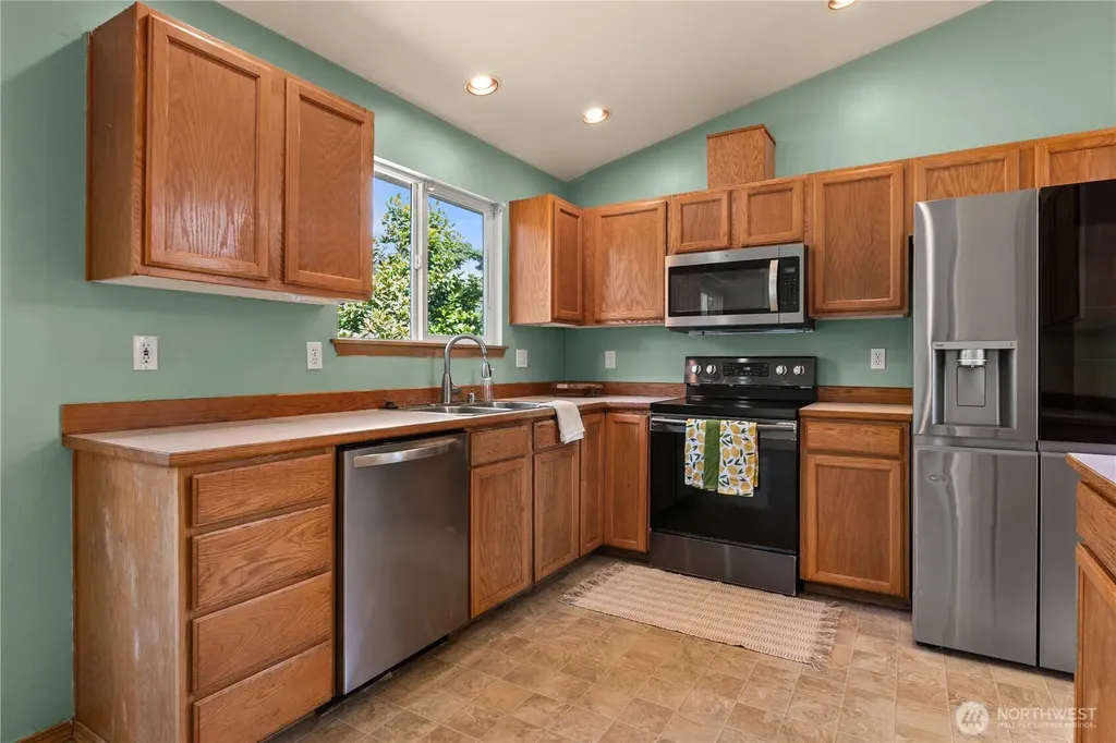1023 Loves Hill Drive Sultan WA 98294