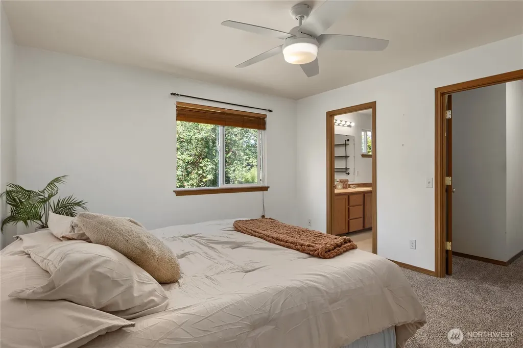 1023 Loves Hill Drive Sultan WA 98294