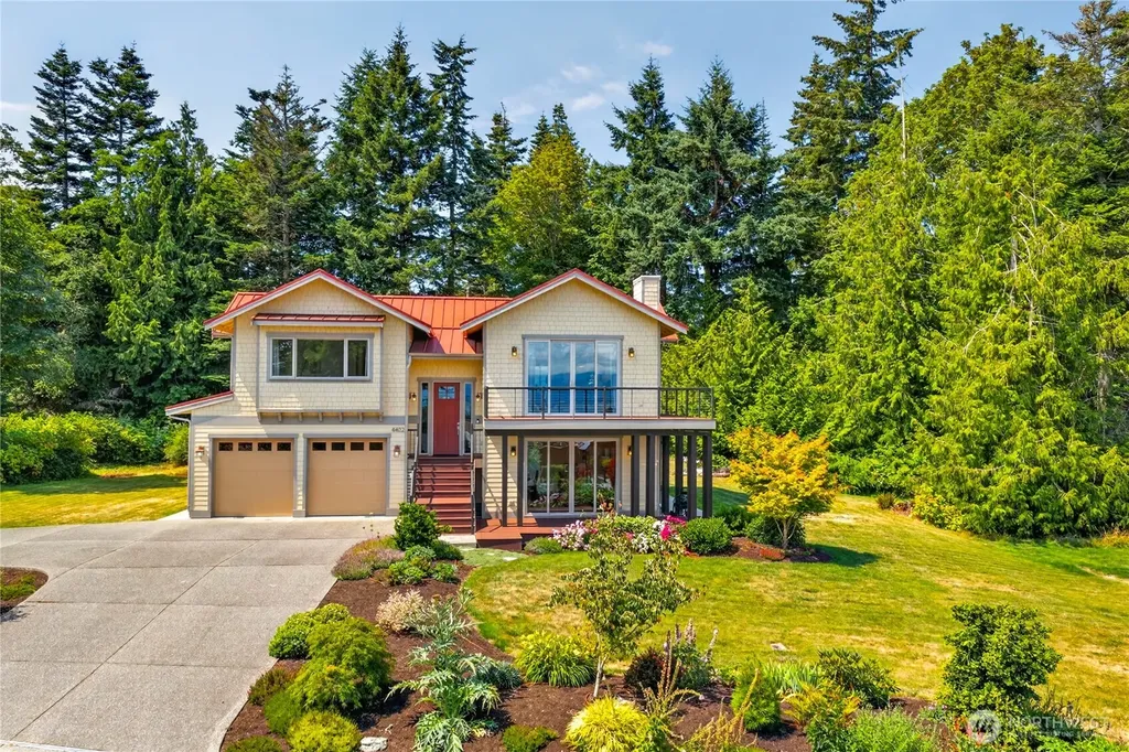 4402 E Avenue Anacortes WA 99221