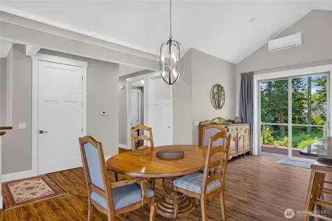 4402 E Avenue Anacortes WA 99221