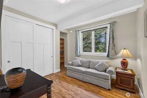 4402 E Avenue Anacortes WA 99221