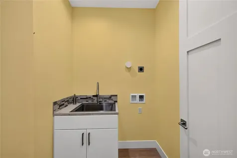 4402 E Avenue Anacortes WA 99221