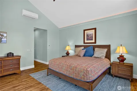 4402 E Avenue Anacortes WA 99221