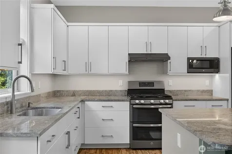 4402 E Avenue Anacortes WA 99221