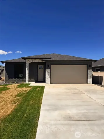 550 S Oasis Loop East Wenatchee WA 98802