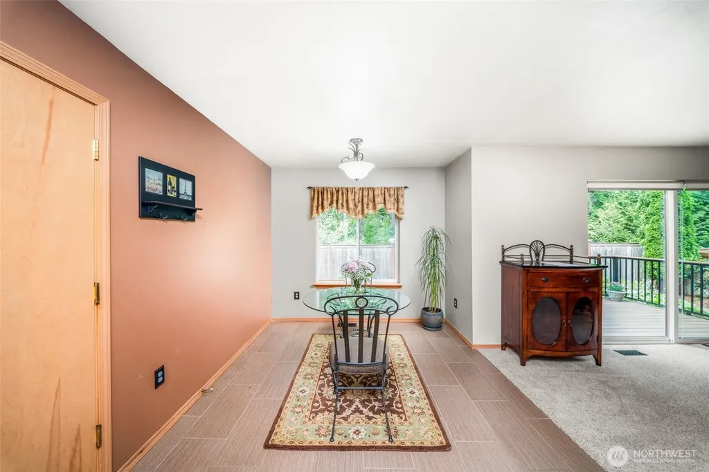 911 Sarah Court NW Olympia WA 98502