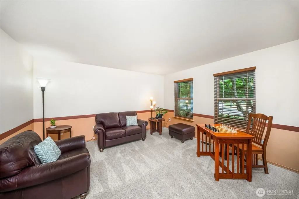 911 Sarah Court NW Olympia WA 98502