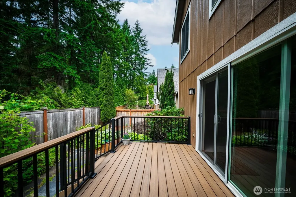 911 Sarah Court NW Olympia WA 98502