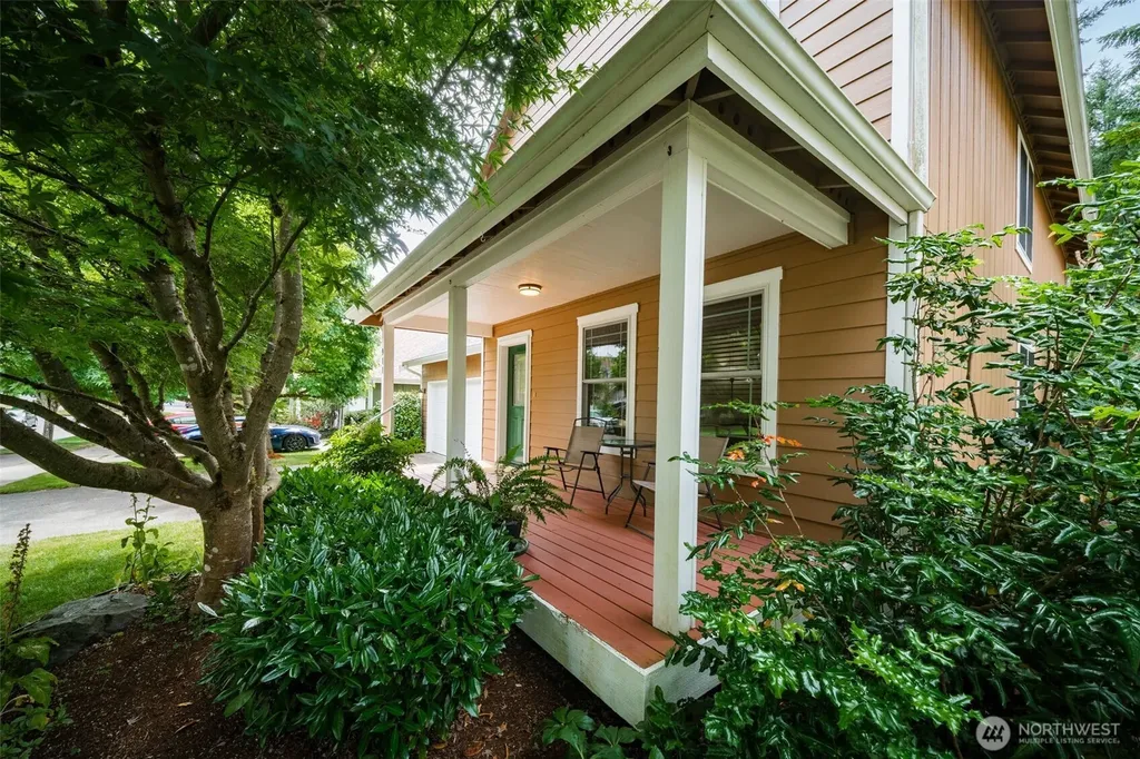911 Sarah Court NW Olympia WA 98502