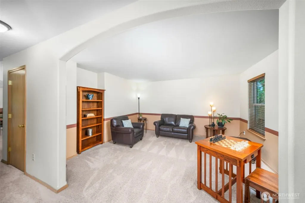 911 Sarah Court NW Olympia WA 98502