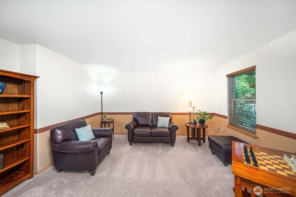 911 Sarah Court NW Olympia WA 98502