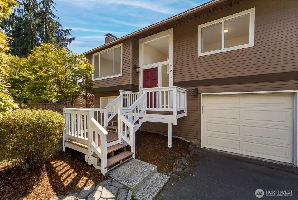 21812 2nd Avenue SE Bothell WA 98021